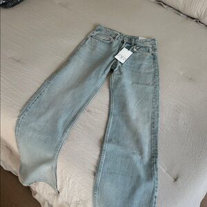 Zara MID-RISE WIDE LEG JEANS - SIZE US 2 - NEW WITH TAGS